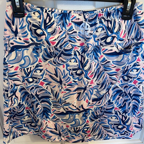 Simply Southern multi color skort with pockets. Size small. Excellent condition - Picture 1 of 2
